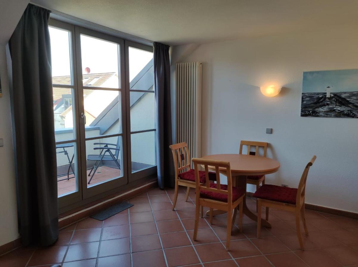 Apartment Seeadler Mit Balkon Dewichow Exterior photo