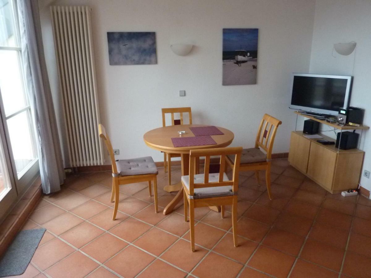 Apartment Seeadler Mit Balkon Dewichow Exterior photo